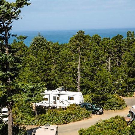 Pacific City Rv & Camping Resort Cloverdale  Buitenkant foto